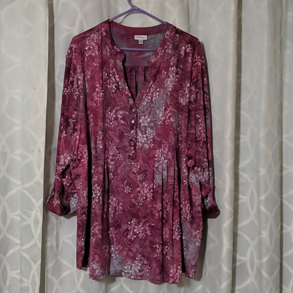 Avenue glittery purple blouse size 30/32